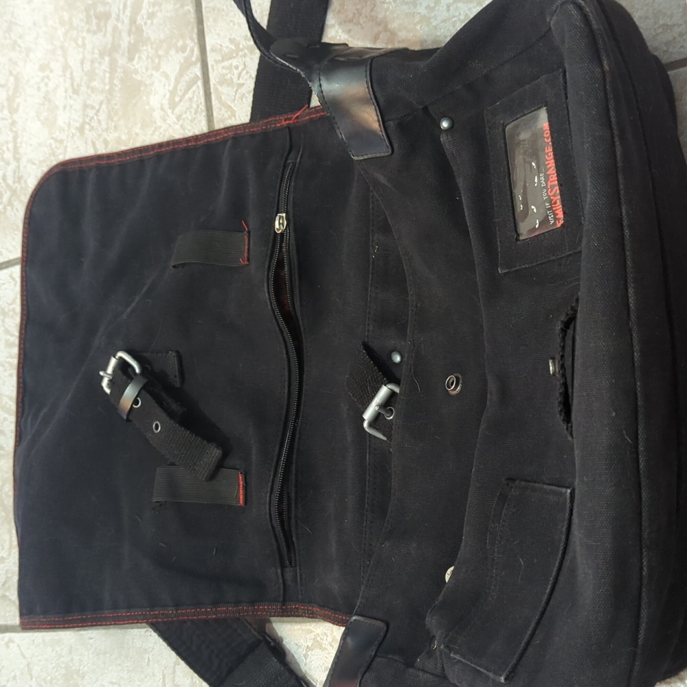 Emily The Strange Purse - Picture 6 of 10